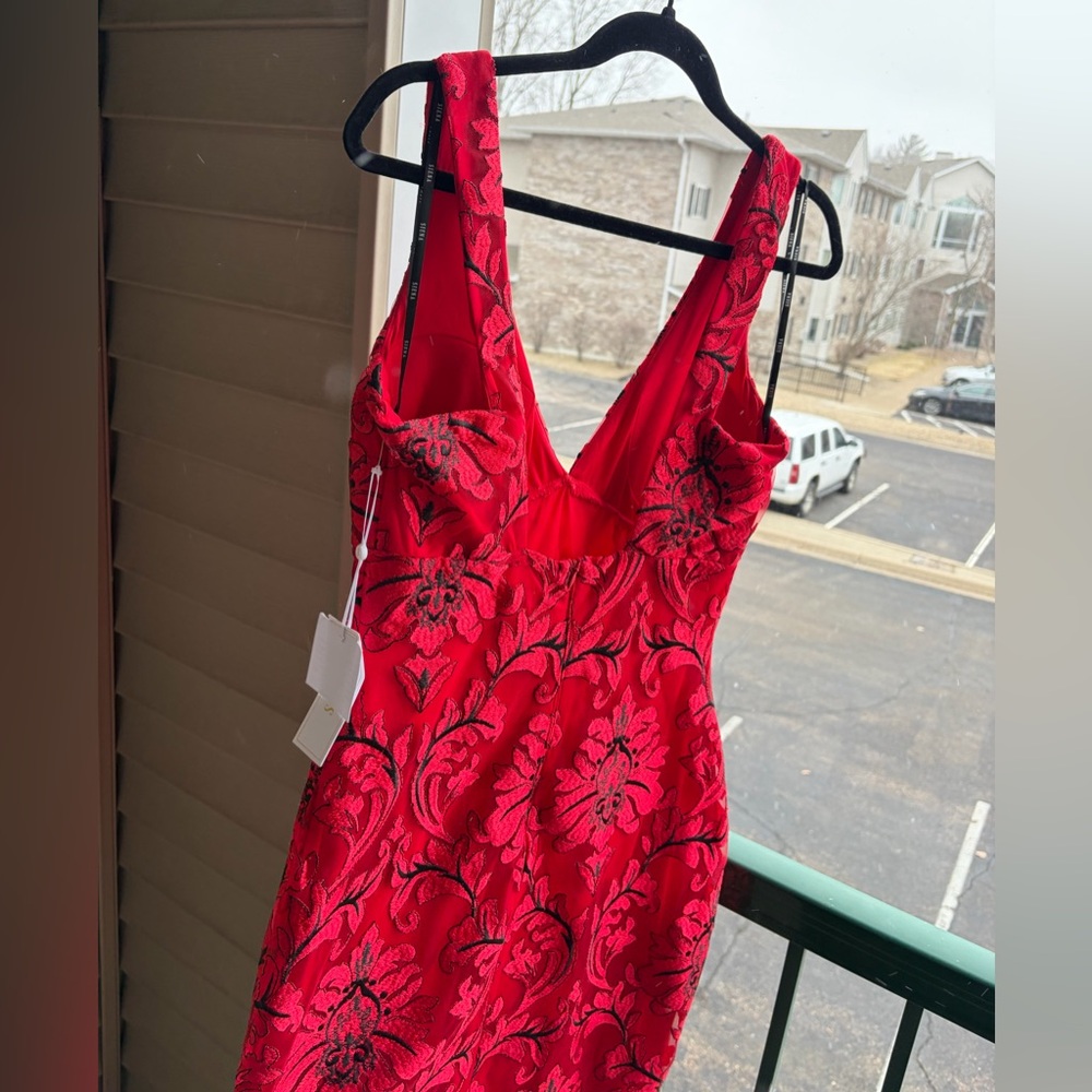 🆕SIENA RedBlack Floral Jacquard Mini Dress Size 10 Fitted Cocktail Party Holiday - Picture 6 of 14